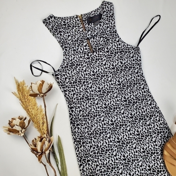 Kim Kardashian Blk Wht Animal BodyCon Dress M - Picture 5 of 12